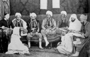 Deconstructing Shari'a Justice in the Russia's North Caucasus, 1860s-1920s