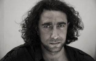 Almadhoun, Ghayath
