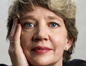 Portrait of Giselinde Kuipers by Wendelien Daan