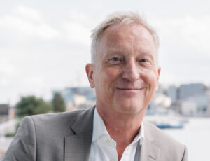 Where to Belong? Emotion, the Nation, and Sociology