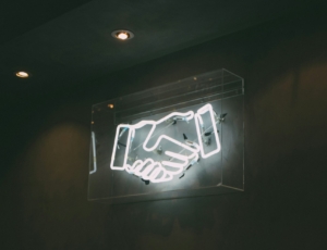Photo by charlesdeluvio on Unsplash